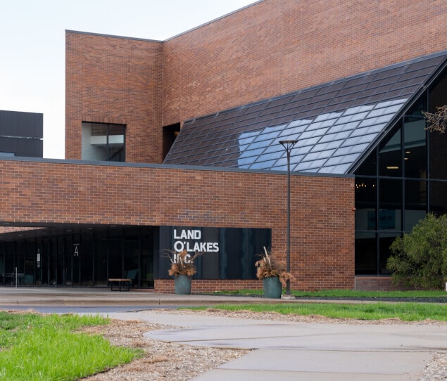 Lond o' Lakes is headquartered in Arden Hills