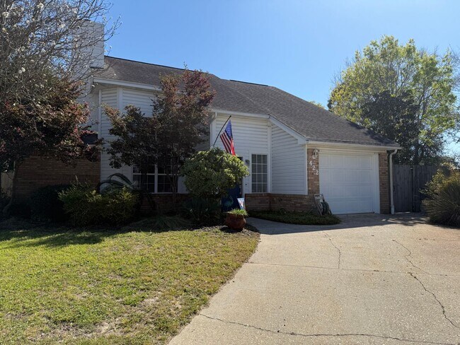 Foto del edificio - Stunning Updated 3 Bedroom in Fort Walton Beach!