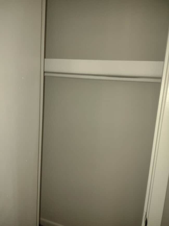 Building Photo - 18 Dogwood Dr