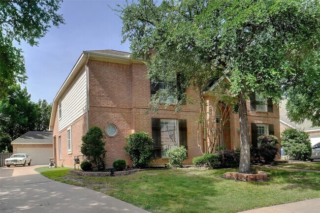 Foto del edificio - 719 Bryson Way