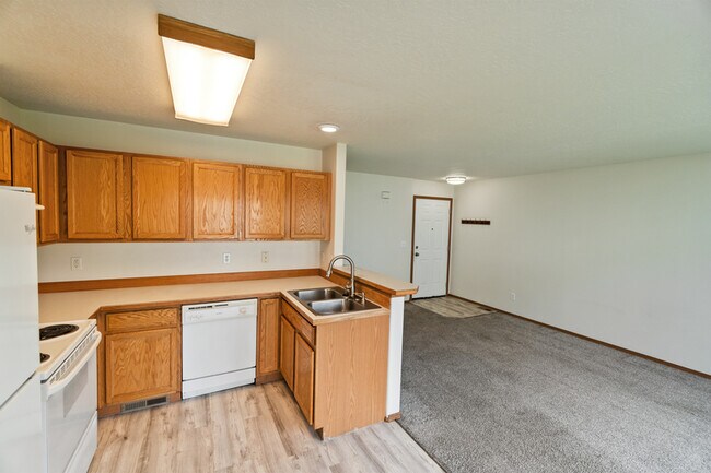 Foto del edificio - 1407 E Gilbert Ave