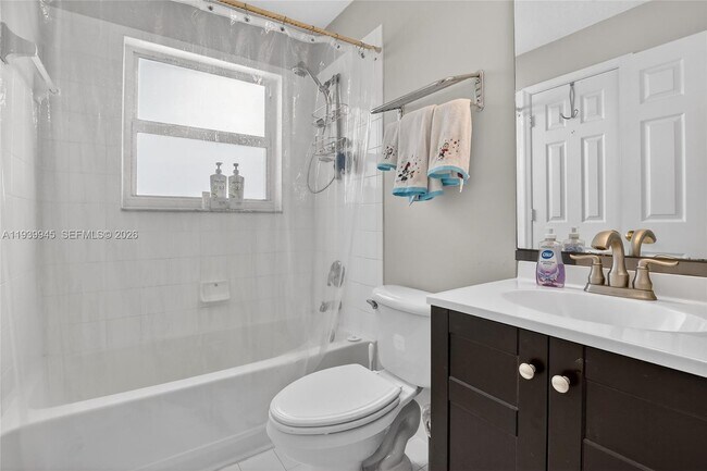 Foto del edificio - 5436 NW 90th Terrace