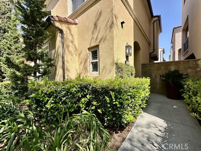 Building Photo - 55 Strawberry Grove