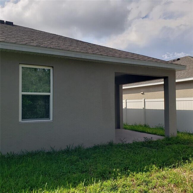 Building Photo - 806 Benjamin Trail