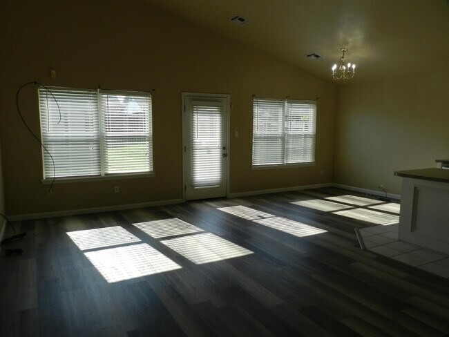 Foto del edificio - 2408 SW 44th St