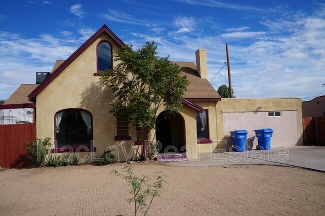 Photo - 2227 N 24th Pl House