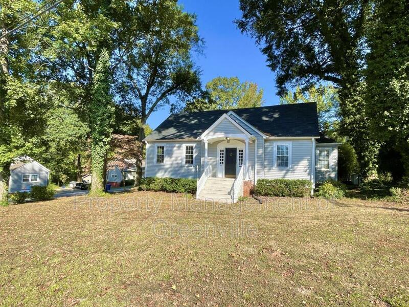 Foto principal - 301 Rogers Ave