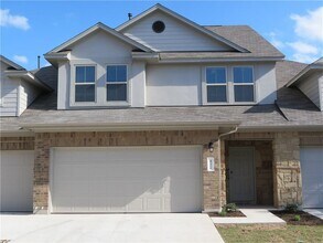 Building Photo - 2304 S Lakeline Blvd