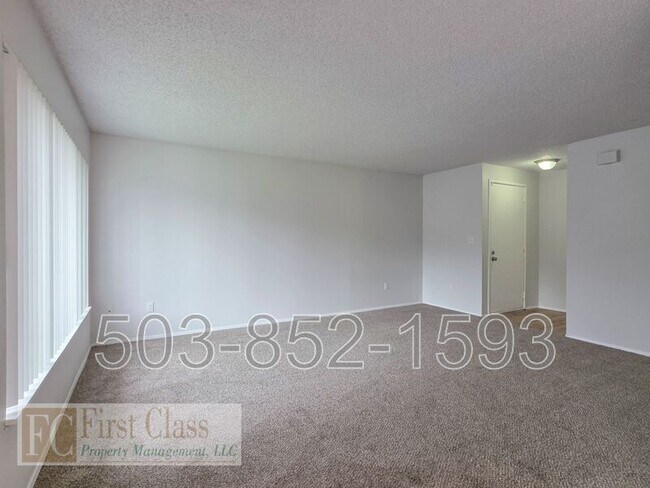 Foto del edificio - 1328 NE 186th Ave