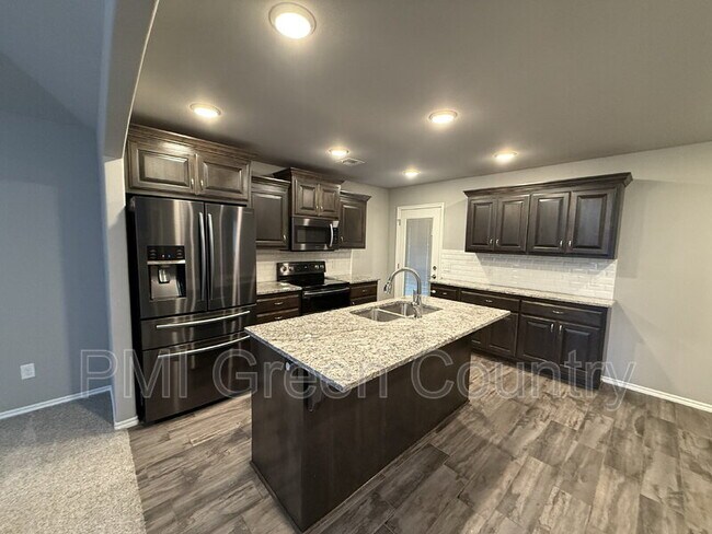 Foto del edificio - 14153 S 270th E Ave