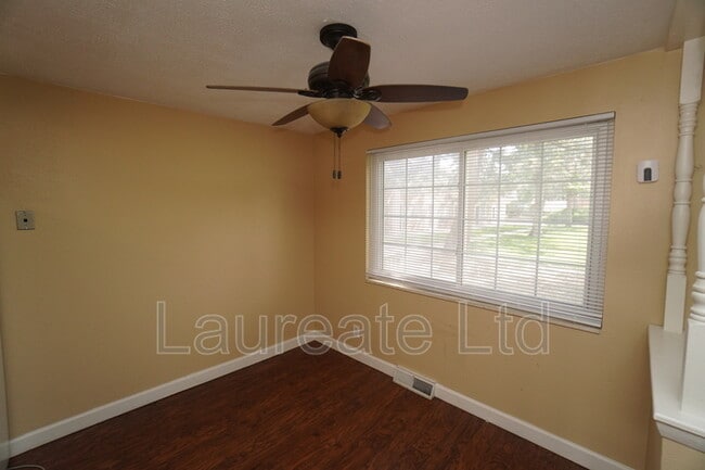 Building Photo - 13928 E Utah Cir