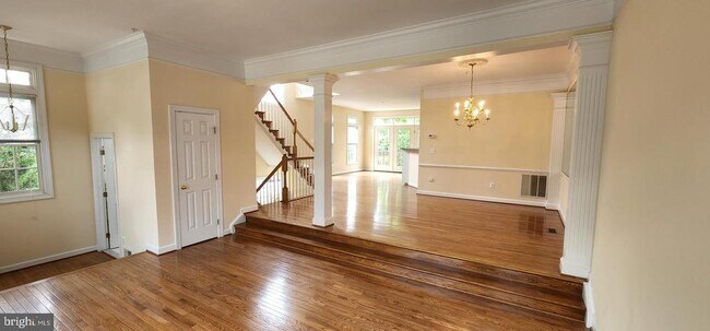 Building Photo - 8021 Kidwell Town Ct