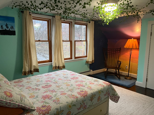 Building Photo - 1087 N Hoosac Rd