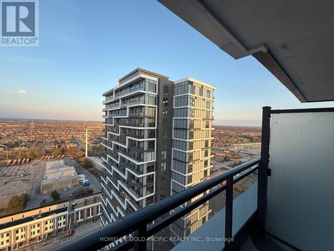 Building Photo - 9763 Markham Rd