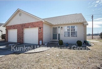 Building Photo - 10909 Kentfield Dr