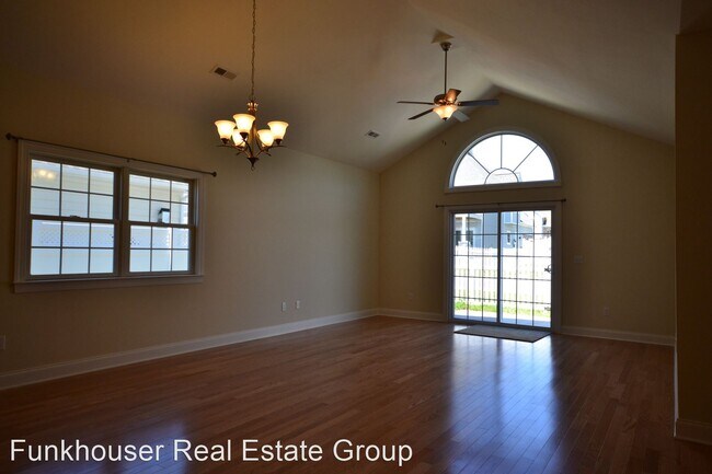 Foto del edificio - 4 br, 2.5 bath House - 130 Berwick Drive