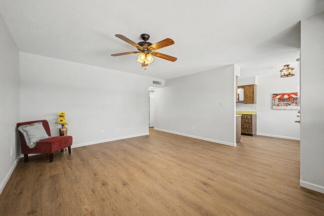 Foto del edificio - 10141 N 97th Dr