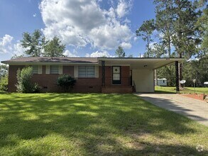 Building Photo - 908 Jungle Rd