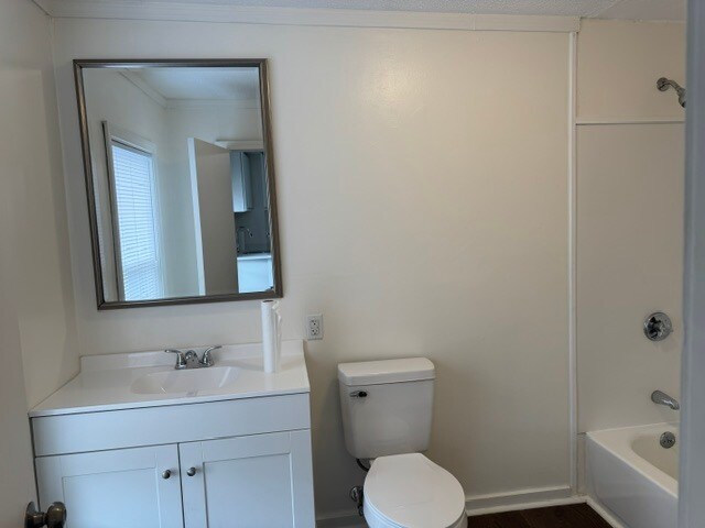 Building Photo - 77 Agawam St
