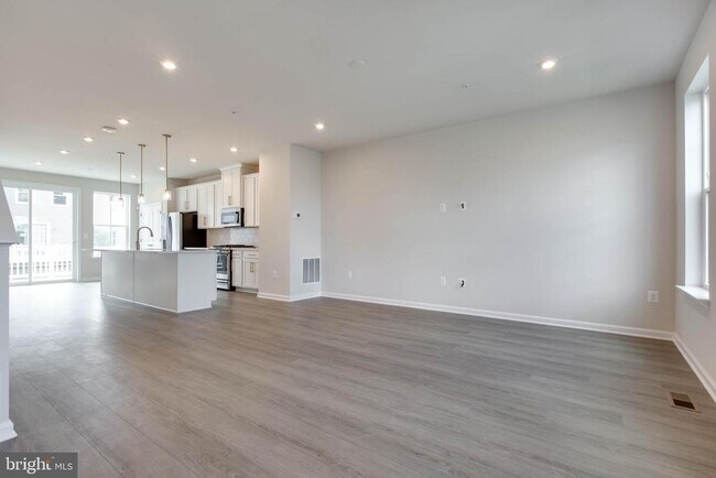 Foto del edificio - 2013 Twisted Oak Pl