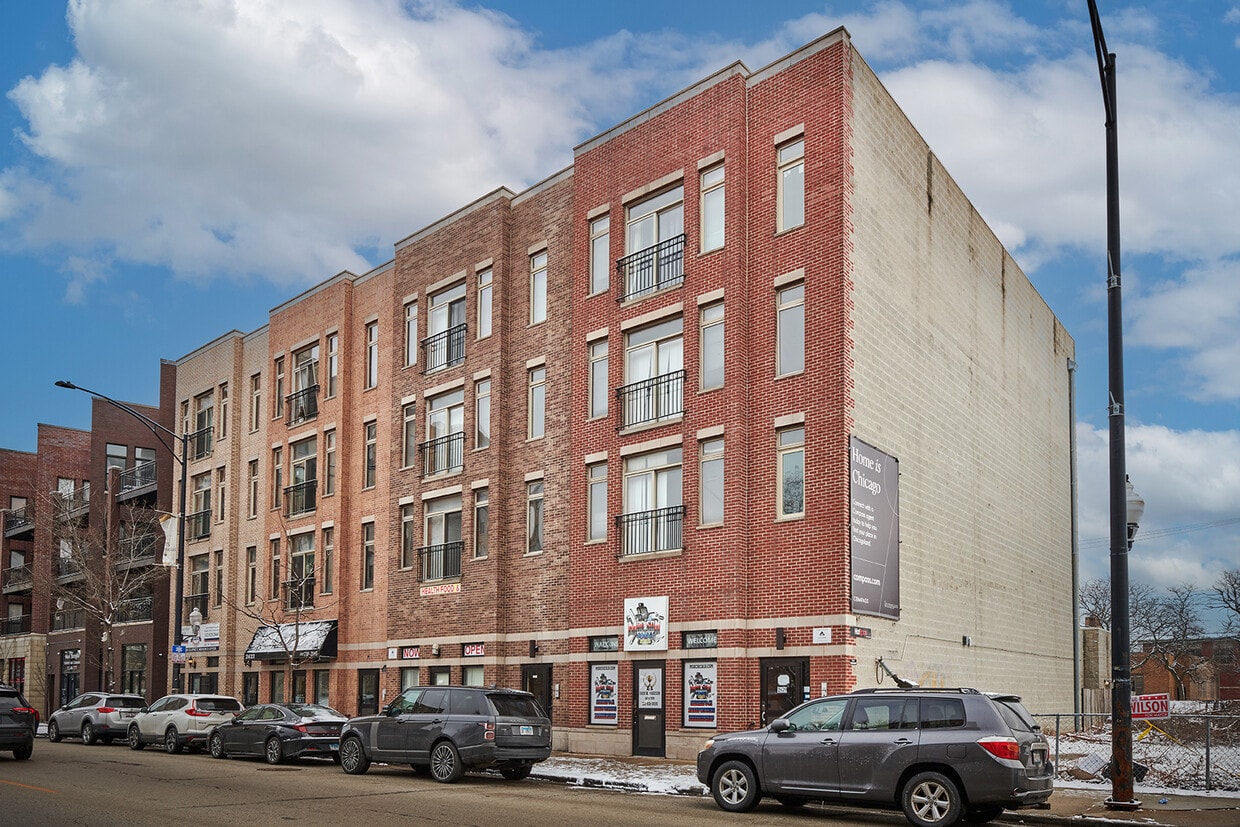 2427 W Madison St Unit 2, Chicago, IL 60612 Condo for Rent in Chicago