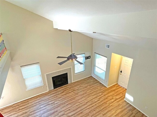 Building Photo - 2315 Claudia June Ave