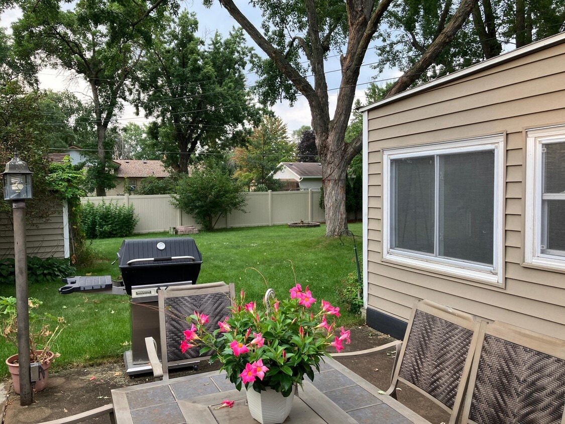 Primary Photo - 2664 107th Ln NW