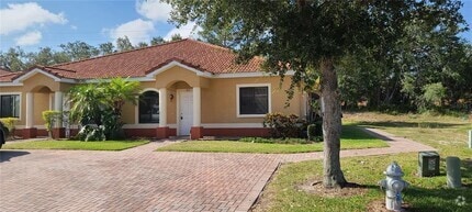 Building Photo - 1611 Cumin Dr