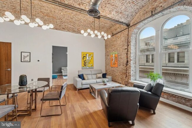 Foto del edificio - 105 S 12th St