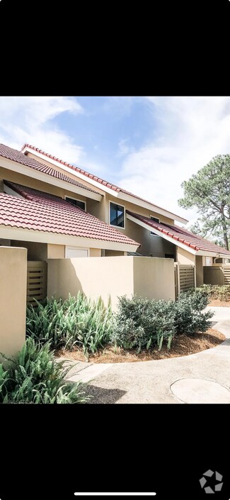 Building Photo - 5105 Beachwalk Pl