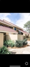 Building Photo - 5105 Beachwalk Pl