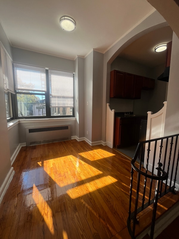 Building Photo - 7 Chestnut St