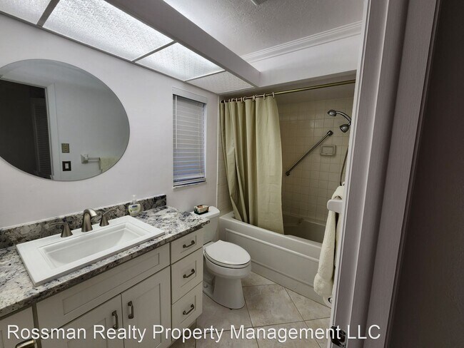 Foto del edificio - 2 br, 2 bath House - 13348 Sylvan Ave