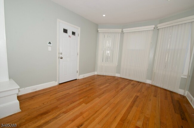 Building Photo - 78-80 Genessee Ave