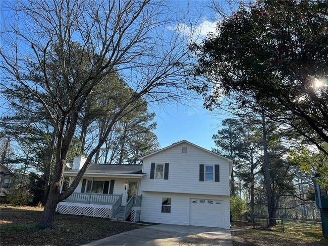 Building Photo - 3177 Pinto Dr