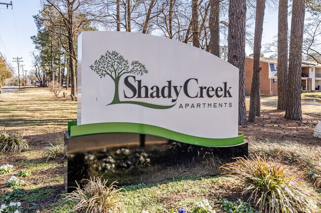 Foto del edificio - Shady Creek