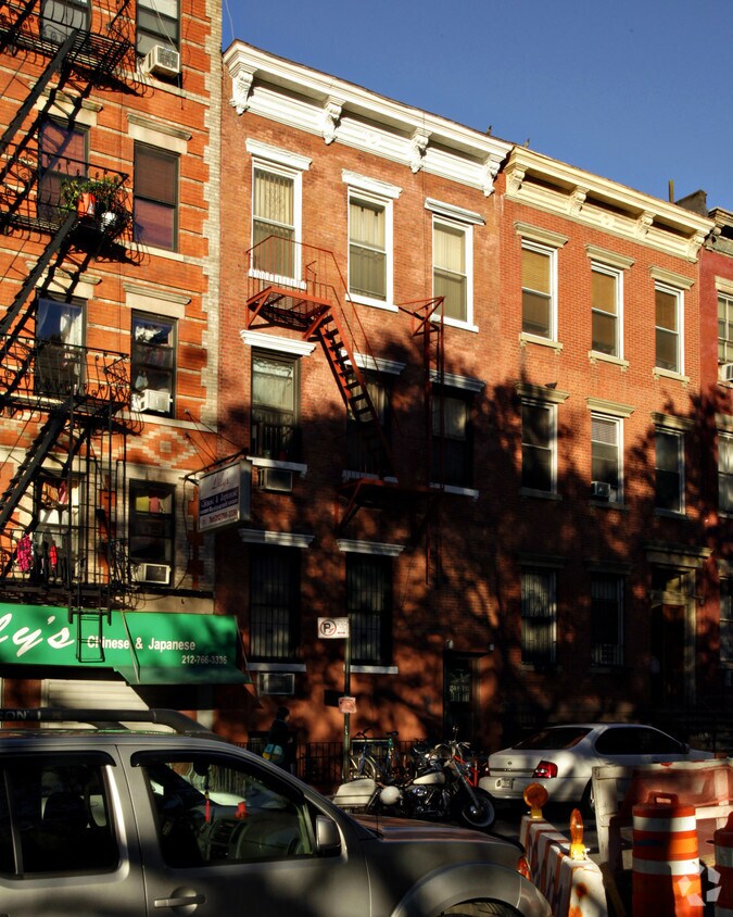 29 Oliver St, New York, NY 10038 Apartments in New York, NY