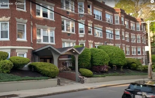 Foto del edificio - 33 Lancaster Ter