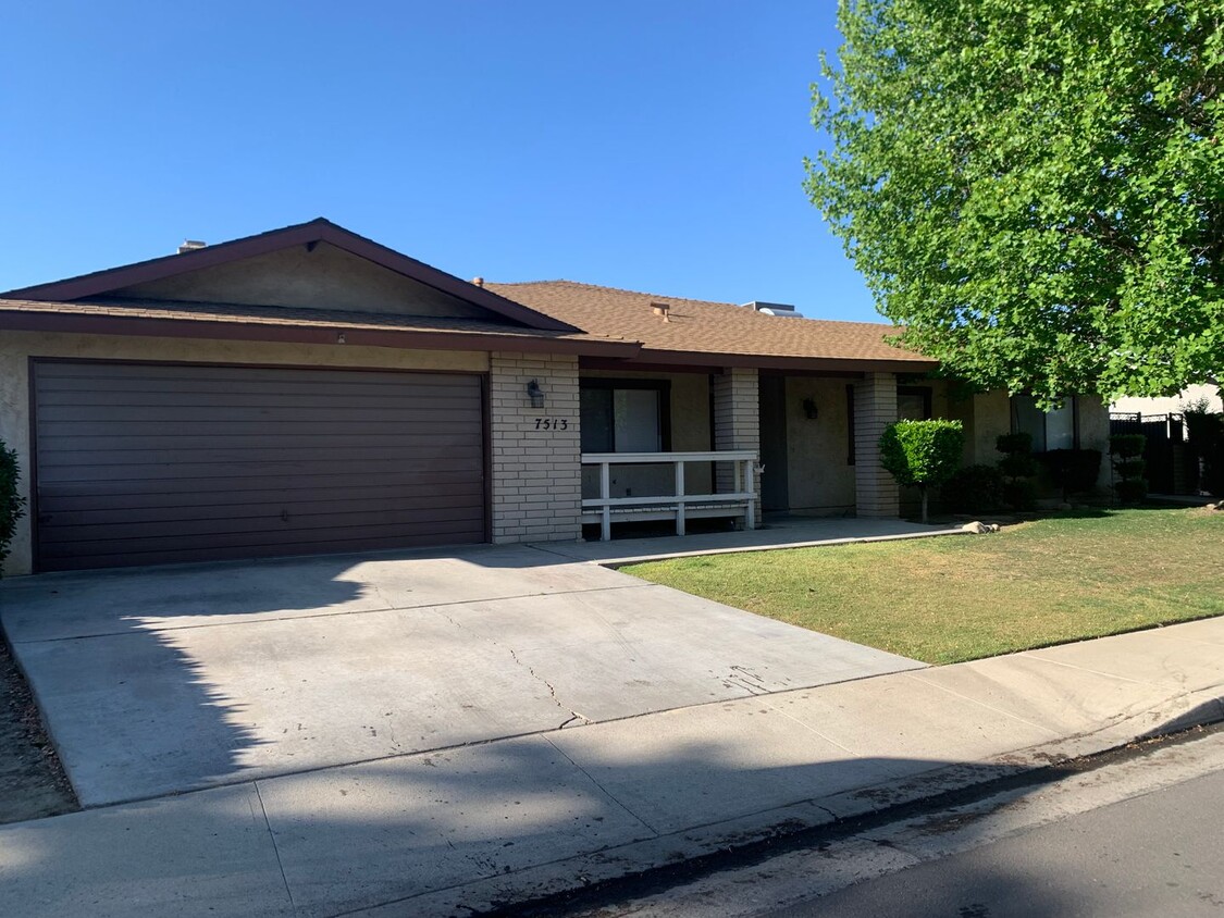 Primary Photo - 7513 Quailwood Dr
