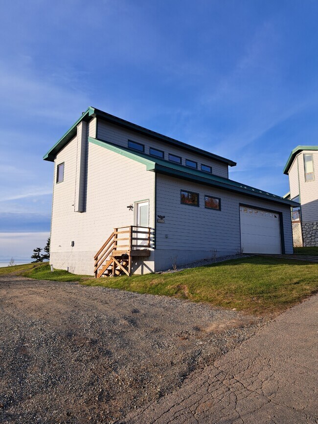 Lugar de estacionamiento privado - 6423 Switzerland Dr