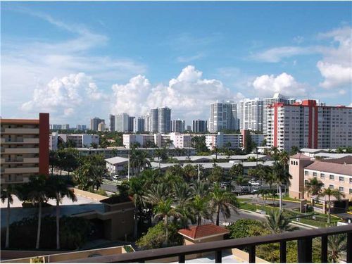 Foto principal - 2030 S Ocean Dr