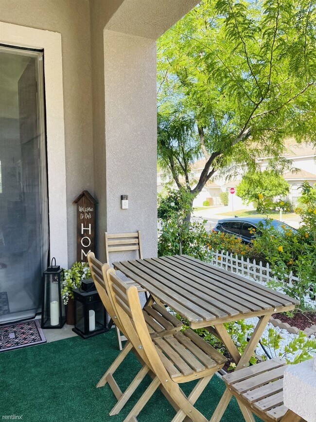 Building Photo - 5 br, 2.5 bath House - 4496 Sycamore Ridge...