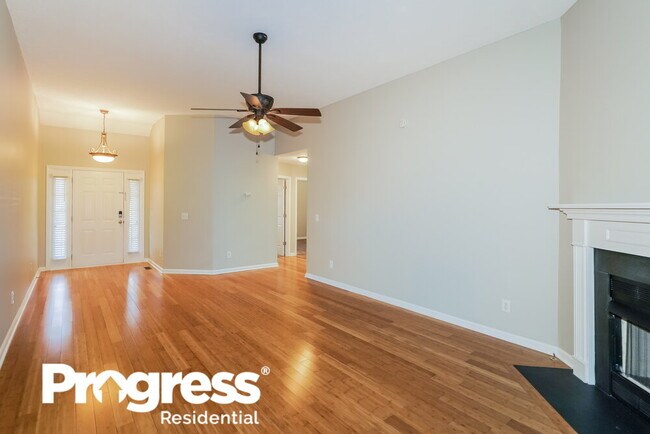 Building Photo - 606 Parrish Wood