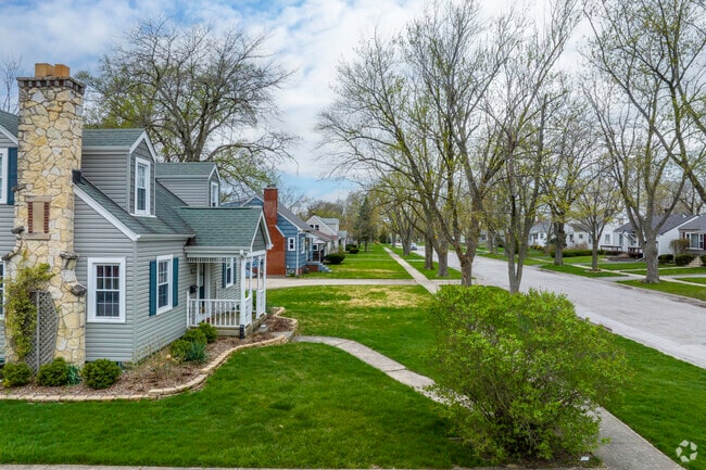 Well maintained lawns and sidewalks adorn the Crete neighborhood.