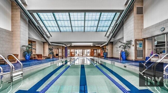 Building Photo - Steps From Battery Park - - Granite Kitche...