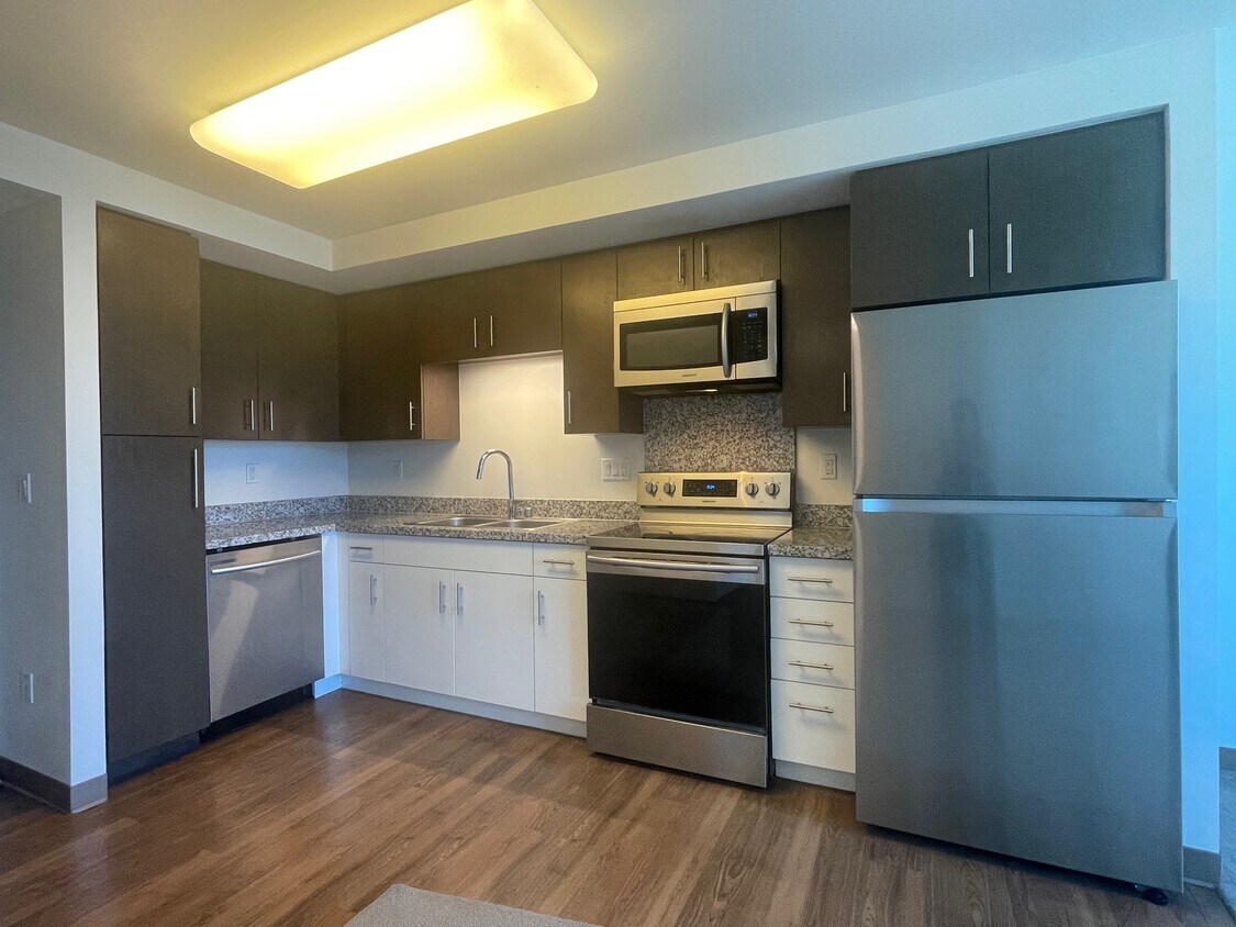Foto principal - 988 Halekauwila St