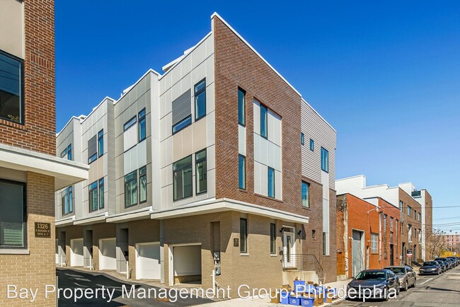 Building Photo - 3 br, 3 bath House - 1326 N Mascher St Unit J