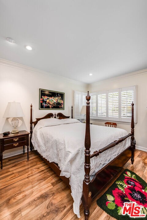 Building Photo - 805 N Brighton St