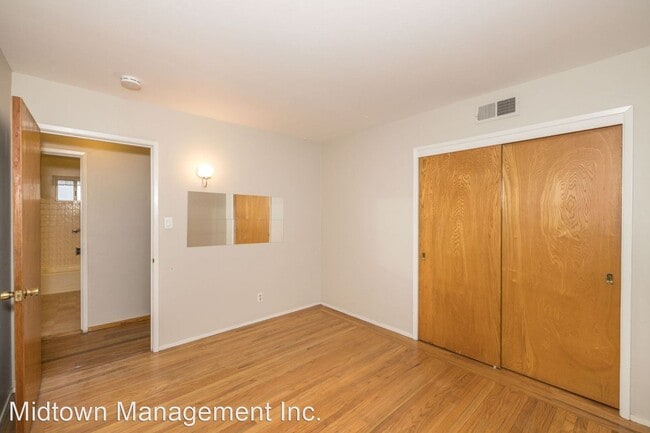 Building Photo - 3 br, 2 bath House - 3160 Waverley St