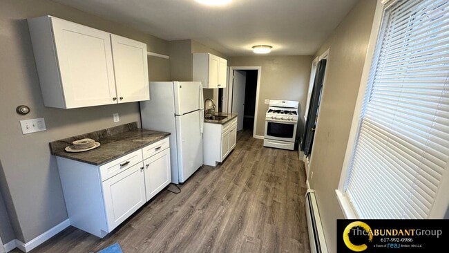 Photo - 222 Hamilton St Apartment